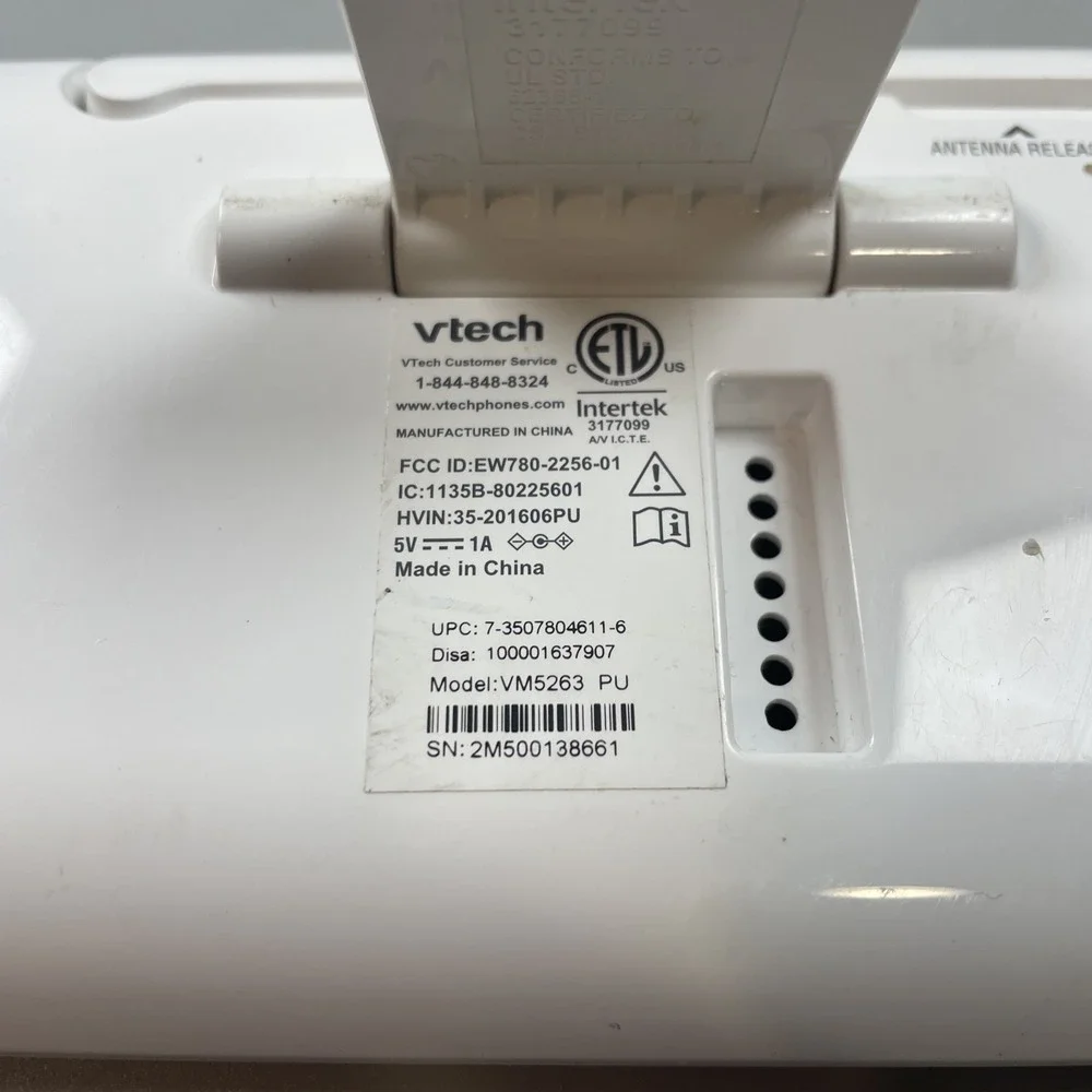 VTech VM5263 PU White Wireless Portable Digital Video Baby Monitor
